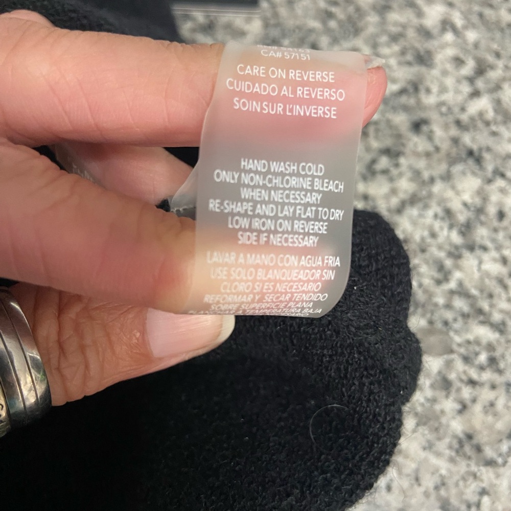 NWT KARL Lagerfeld Black/White Womens Long Sleeve Sweater SzL   Abstract Lines - Picture 13 of 17